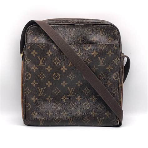 LOUIS VUITTON Shoulder Bag Trotteur Beaubourg M97037 